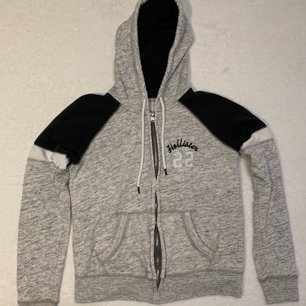Hollister Women's Zip Up Hoodie - Large